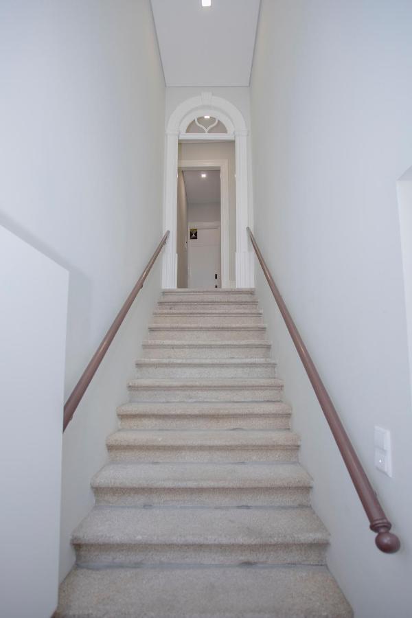 Liiiving In Porto - Santa Catarina Mezzanine Apartment מראה חיצוני תמונה