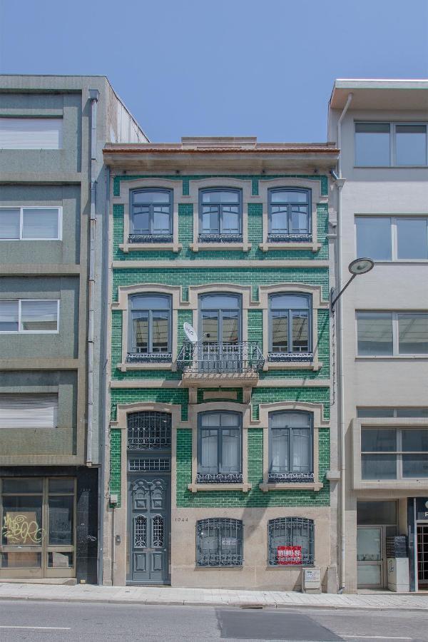 Liiiving In Porto - Santa Catarina Mezzanine Apartment מראה חיצוני תמונה